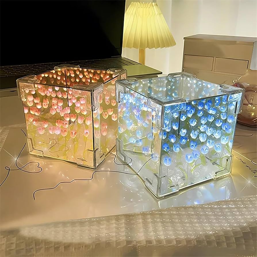 Lampara de luces led Tulipanes infinitos en forma de cubo